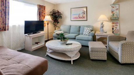 Carlton House Motel and Suites - Sitting Area